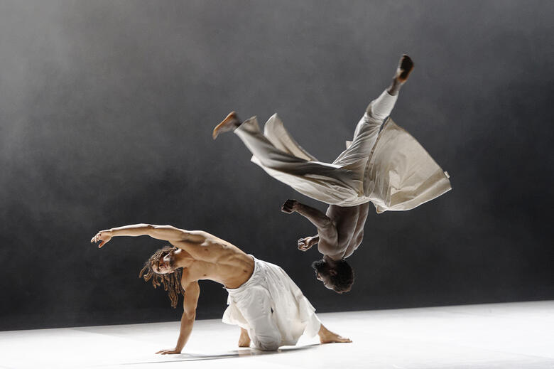 Street dance : Des Foundations à la scène